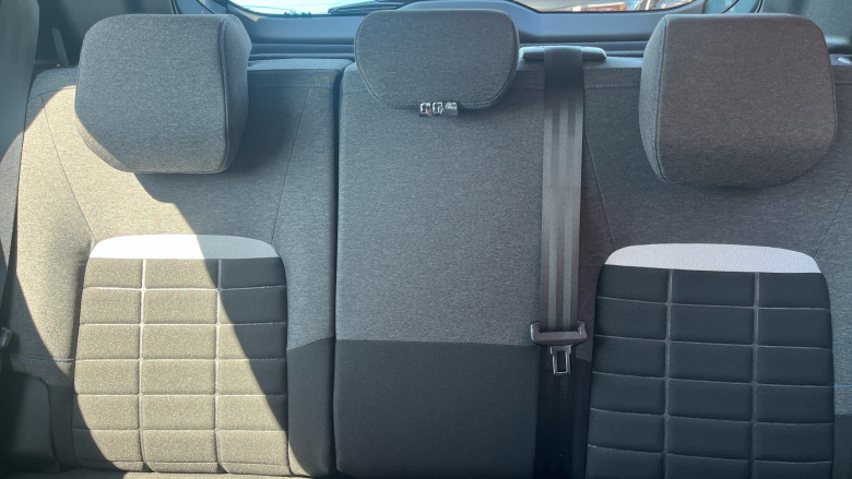 Citroen C3 1.2 Hybrid [110] Plus 5dr e-DCS6 Petrol Hatchback